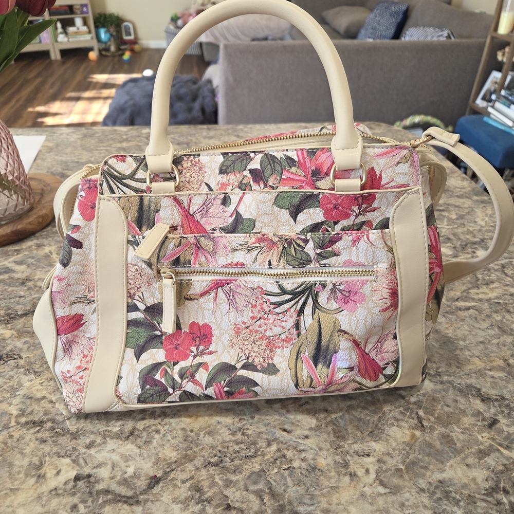 Source Unknown Floral Satchel in Cream and Pink